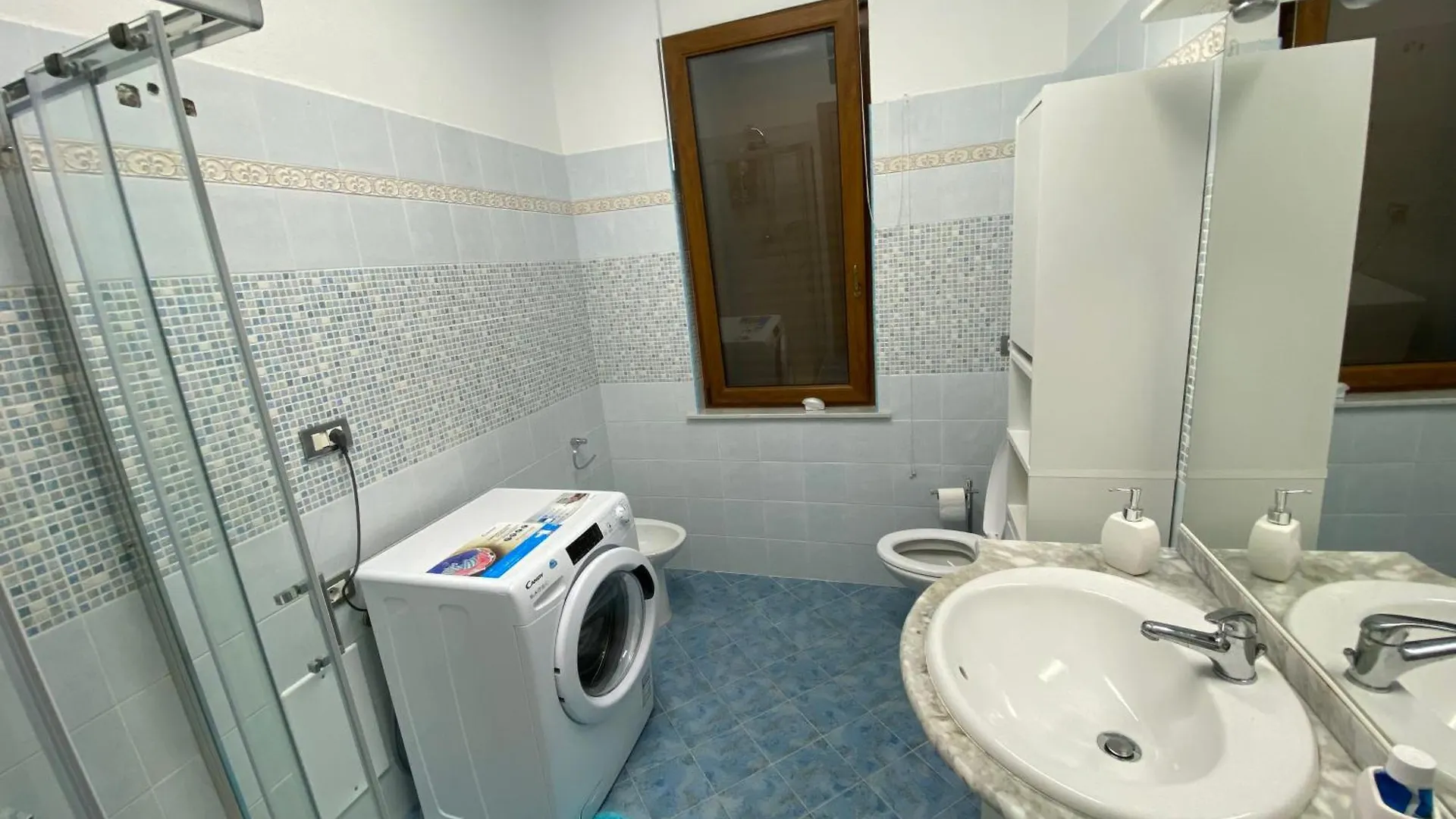 Casa Vacanza Con Cucina In Giardino E Parcheggio Alghero