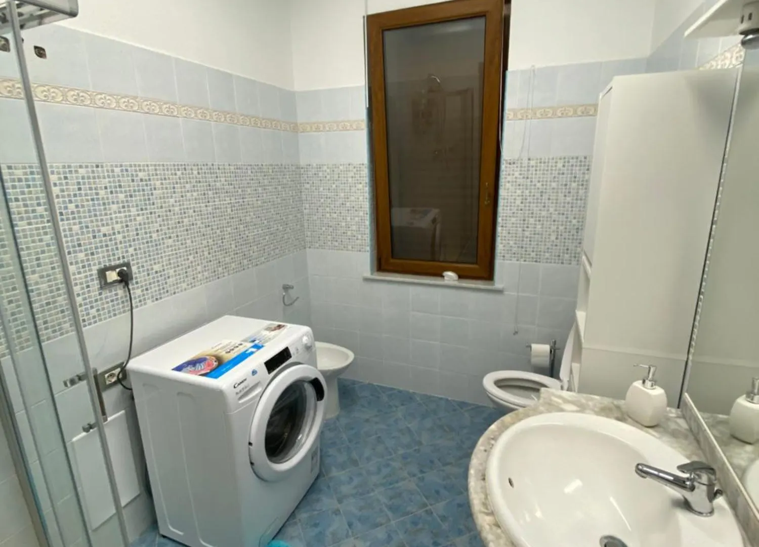 Casa Vacanza Con Cucina In Giardino E Parcheggio Alghero Italy