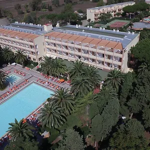 Oasis Hotell